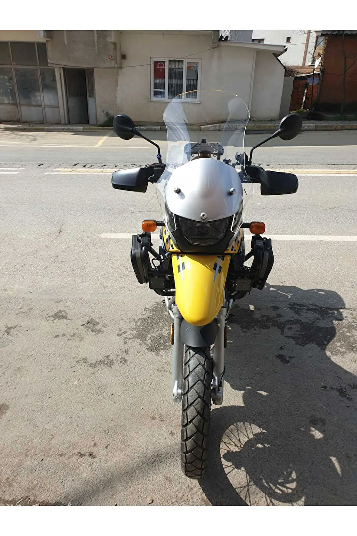 Bmw F650 GS Siperlik Ön Cam ( 3 Delikli ) 1999 2003 Model 58cm Şeffaf Renkli 4mm