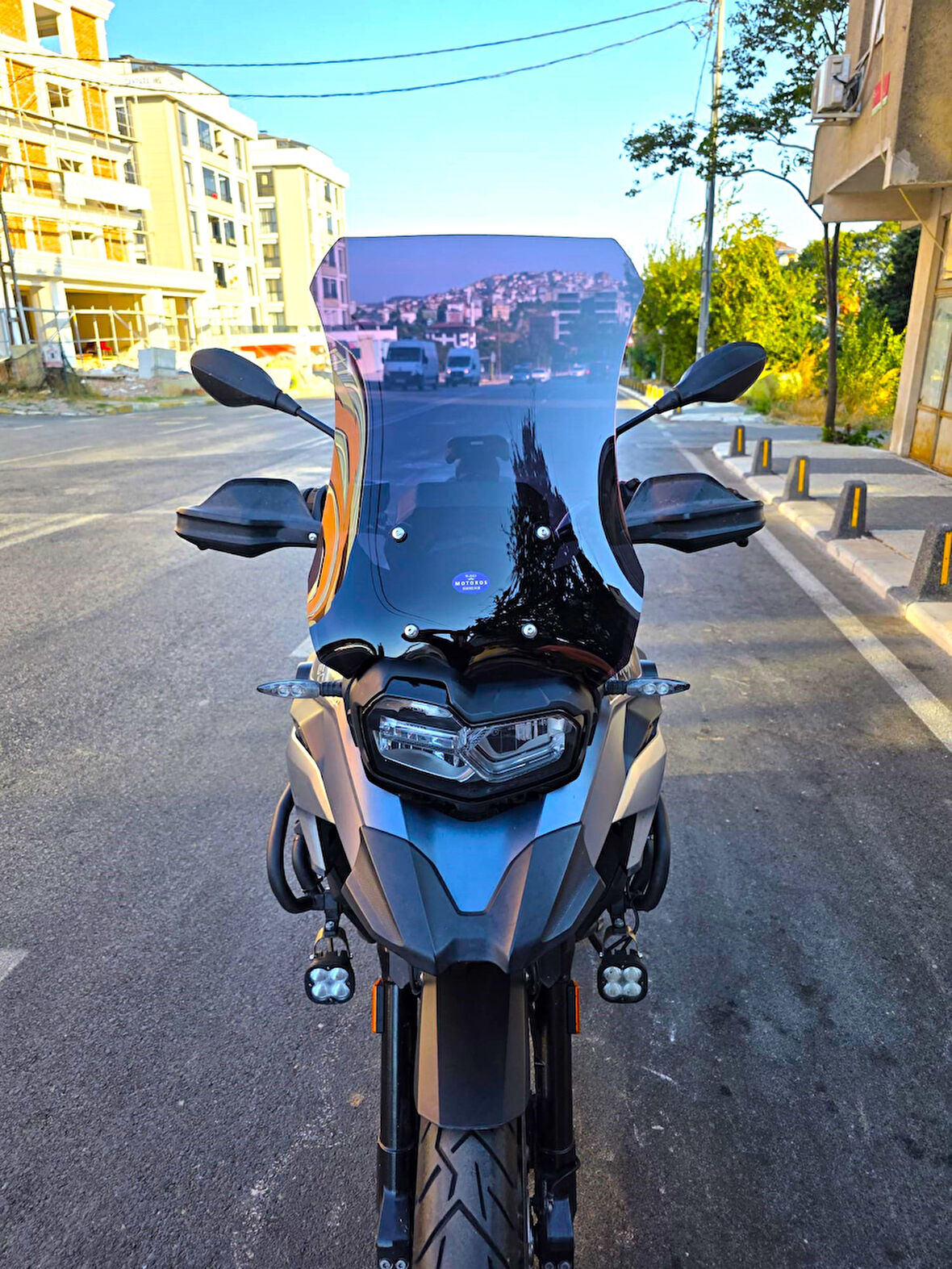 MOTOCAM Bmw F750 GS Siperlik Ön Cam 2018-2023 Model 57cm Siyah Renkli 4mm UZUN CAM