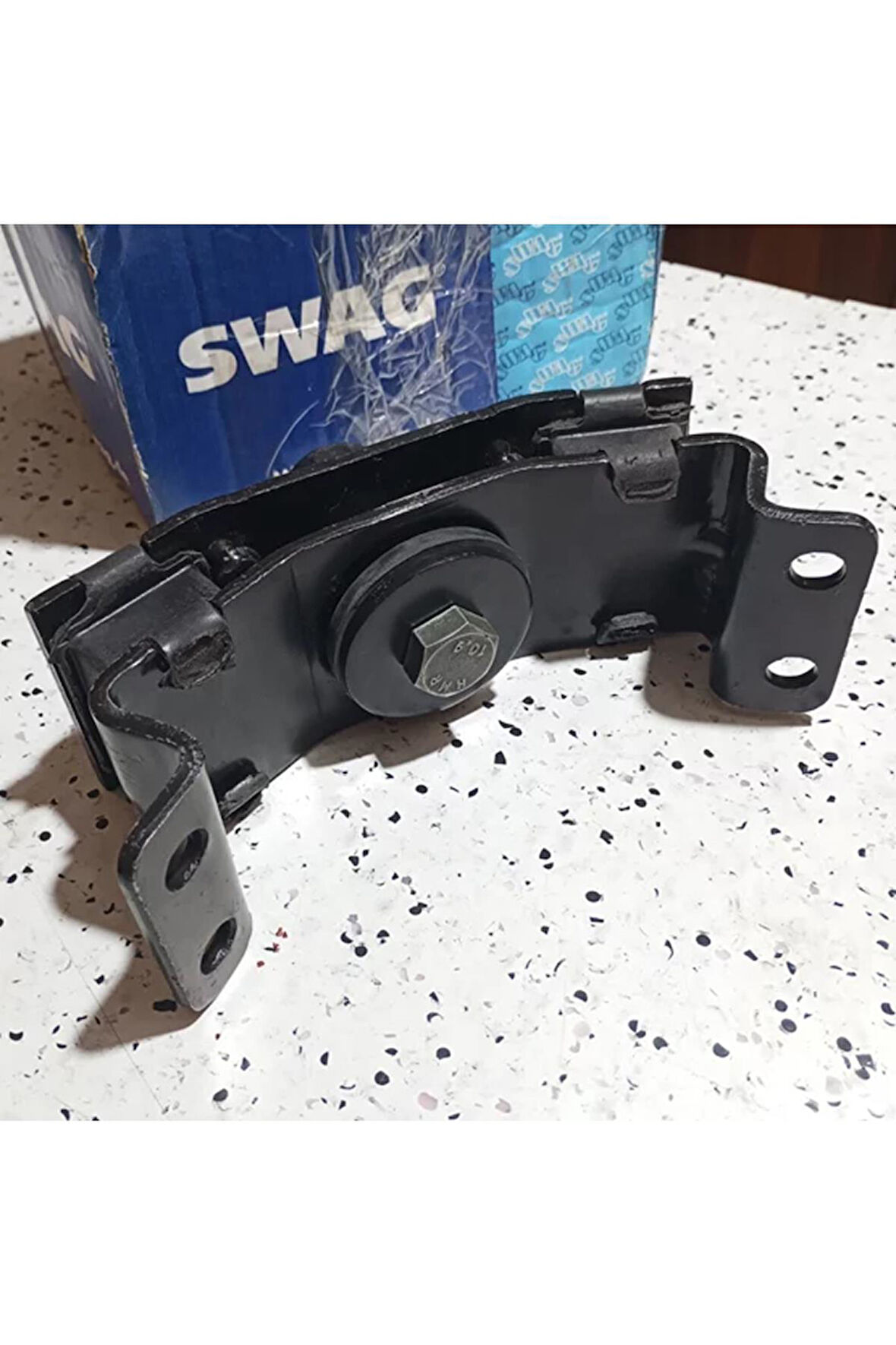2H6399151A 2017-2022 VW Amarok Şanzıman Takozu AtiParts
