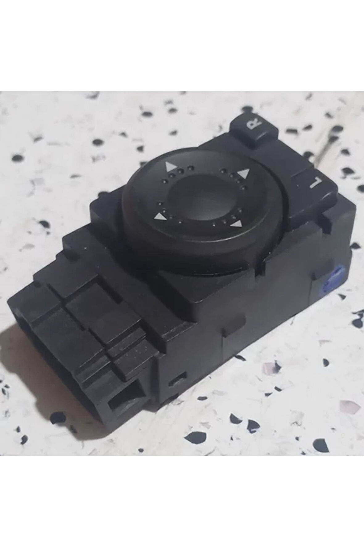 3B1959565 01C 97-00 VW Passat Ayna Ayar Düğmesi AtiParts