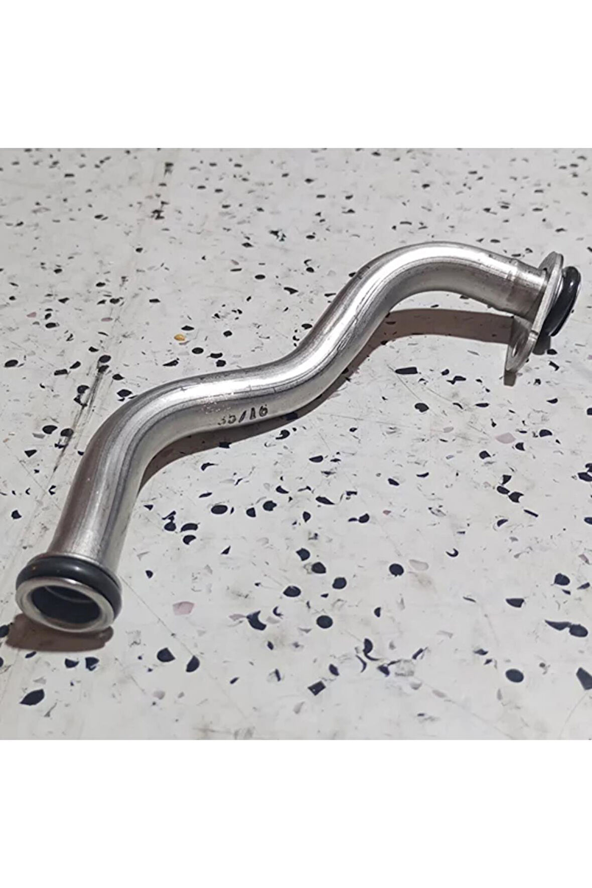 04E145735H 2017-2020 VW Golf Turbo Yağlama Borusu AtiParts