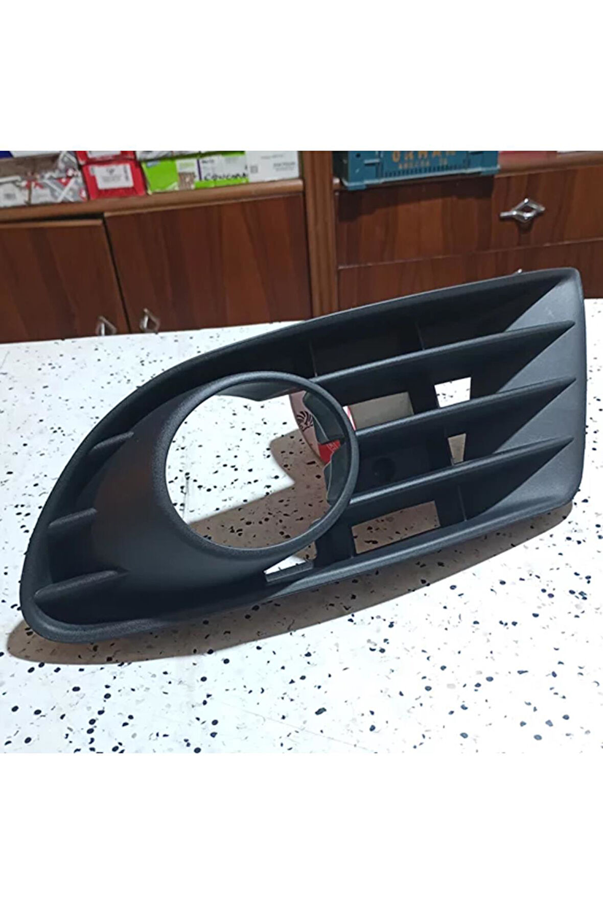 5M0853666B 9B9 2005-2007 VW Golf Plus Sağ Sis Çerçevesi AtiParts