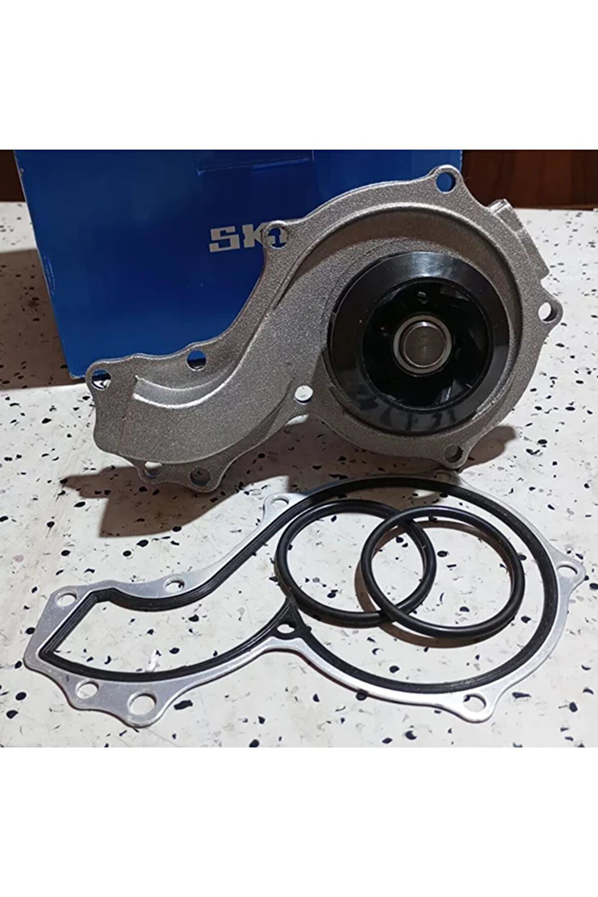 026121005L 1997-2000 VW Passat Su Pompası Devirdaim AtiParts