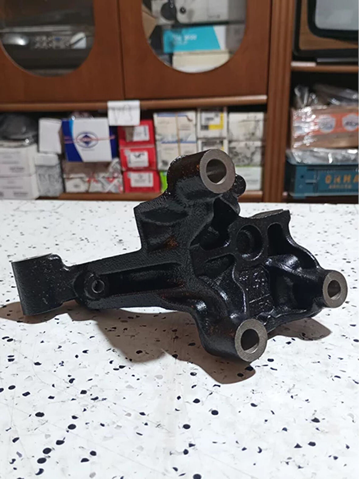 04L131425A 2019-2026 VW T-Cross Partikül Filtre Tutucusu AtiParts