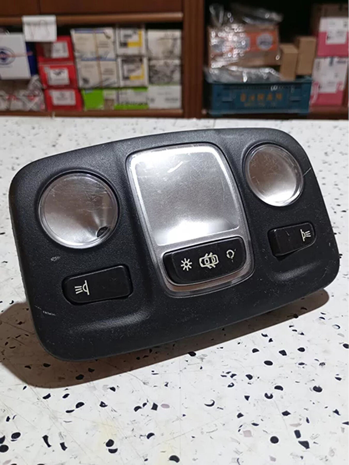 96781444ZD Peugeot 5008 Tavan Lambası AtiParts