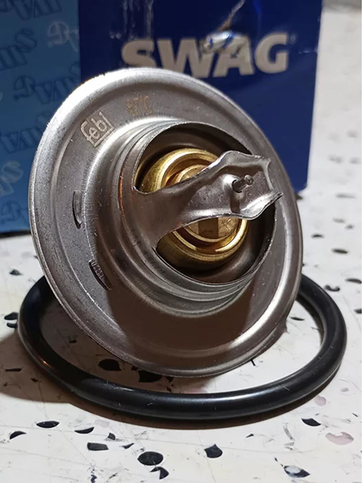 050121113C 2003-2005 VW Bora Termostat AtiParts