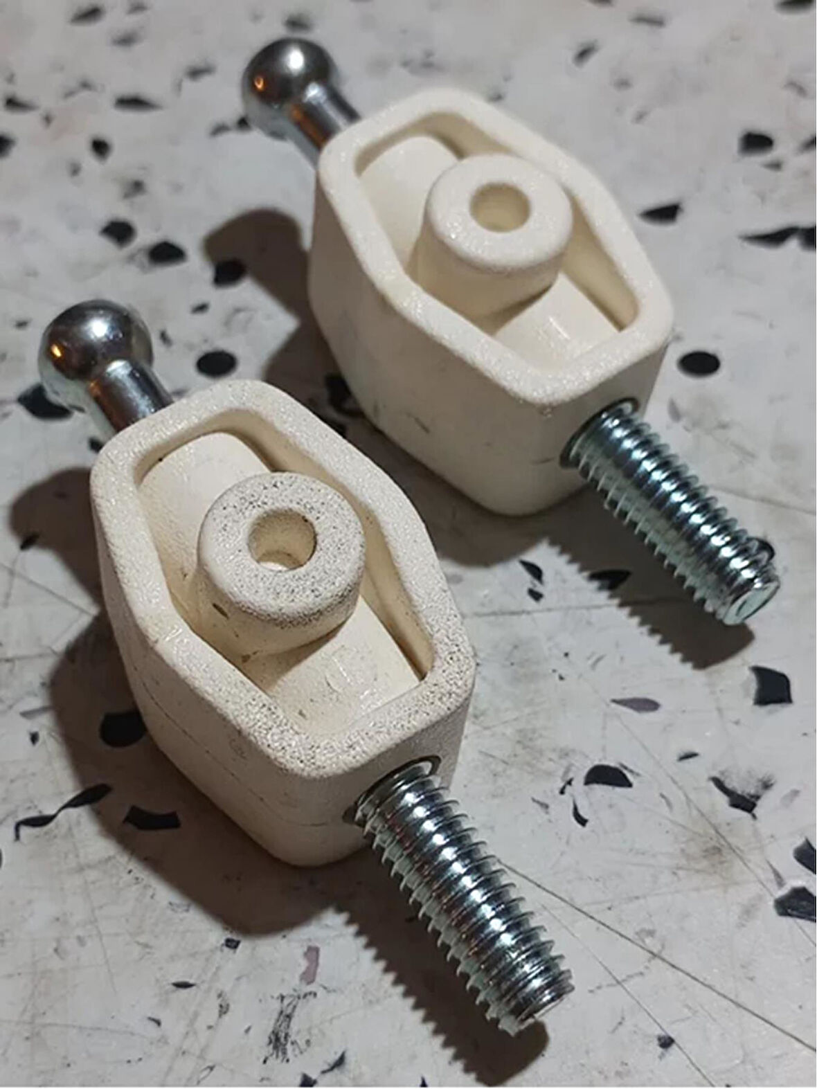 701941141A 1999-2004 VW Transporter Far Ayar Cıvatası 2 l AtiParts