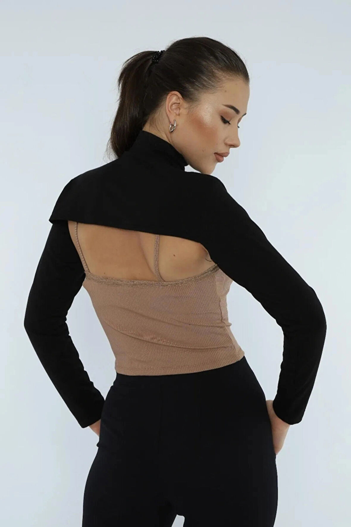 Boyunluklu Kolluk Crop 