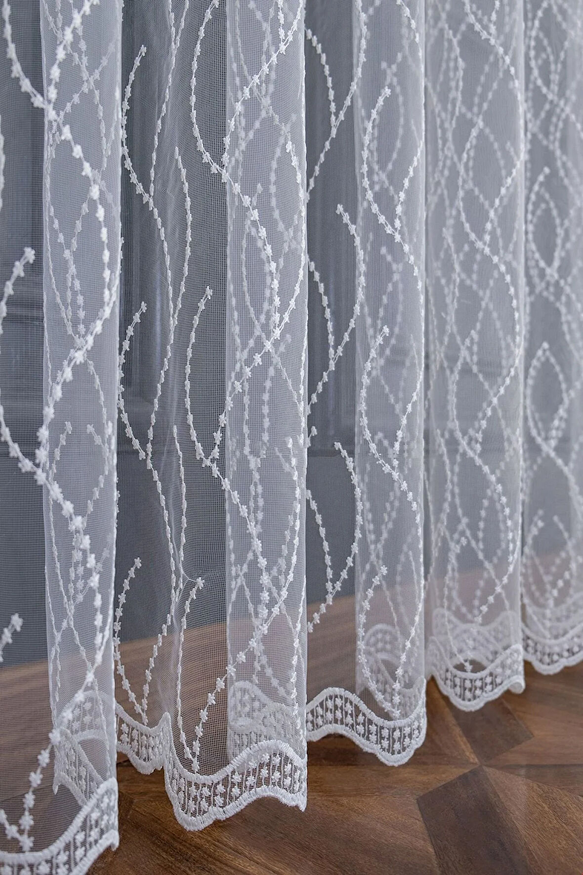 Sarmaşık Brode Işlemeli 1 E 2 Kat Pileli Tül Perde