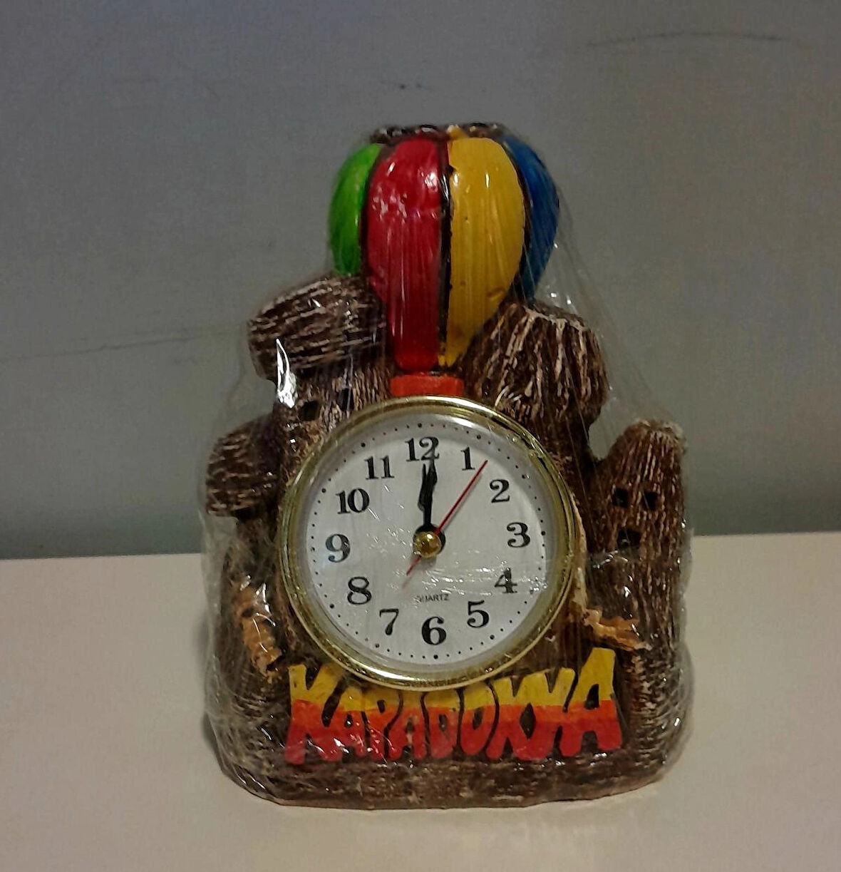 AthStore Kapadokya Dekoratif Alçı Balonlu Peribacası Masa Saati