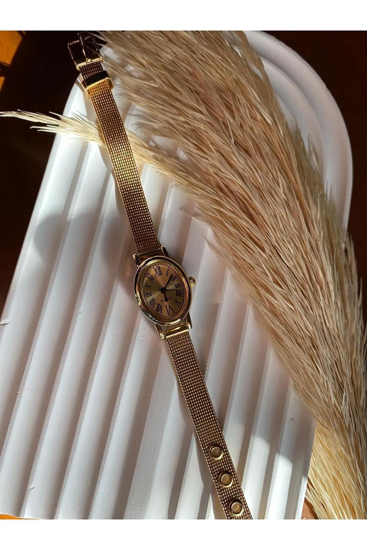 BS STILL hasır kordon minimal kadın kol saati modern gold renk vintage quartz (çok küçük modeldir)