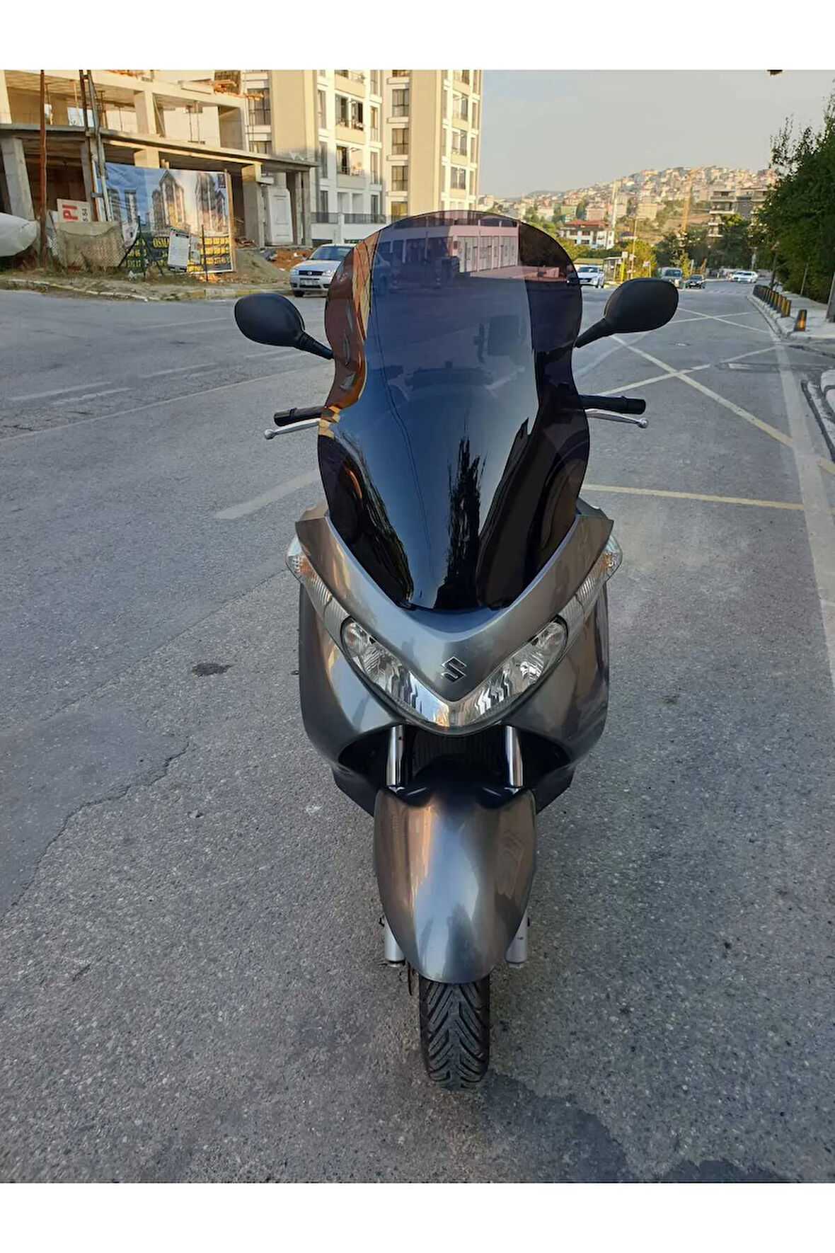Suzuki Burgman Uh 200 Siperlik Ön Cam 2006 2013 Model 61cm Siyah Renkli 4mm