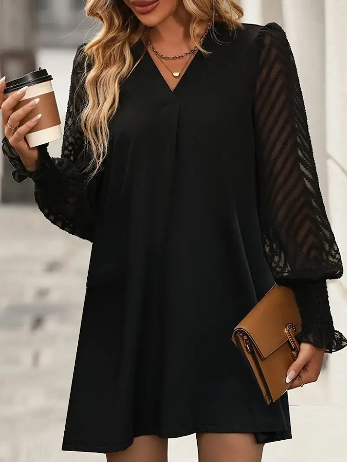 Buyers Butik Kadın Uzun Kollu V Yakalı Kolları Tül Detay Kısa Krep Elbise