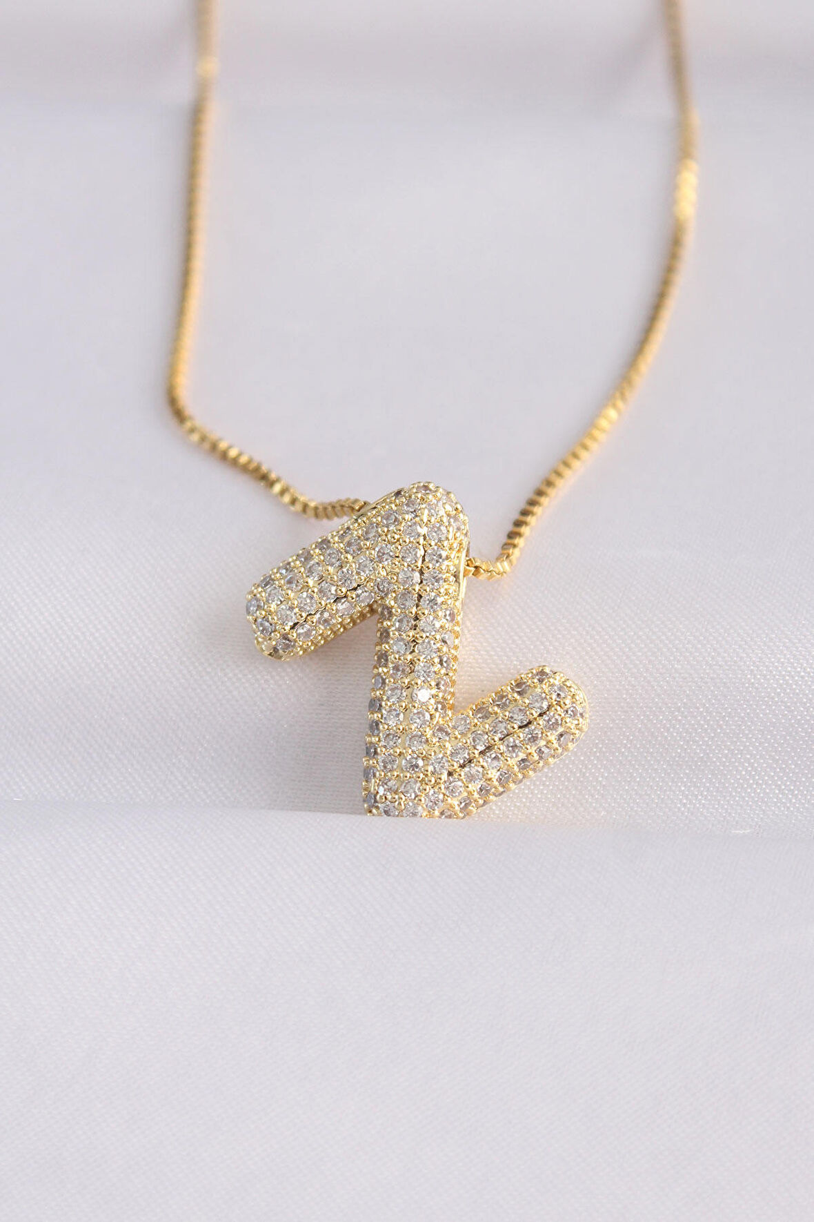 Buyers Butik 316L Çelik Zincirli Zirkon Taşlı Z Harfli Gold Renk Bubble Kolye