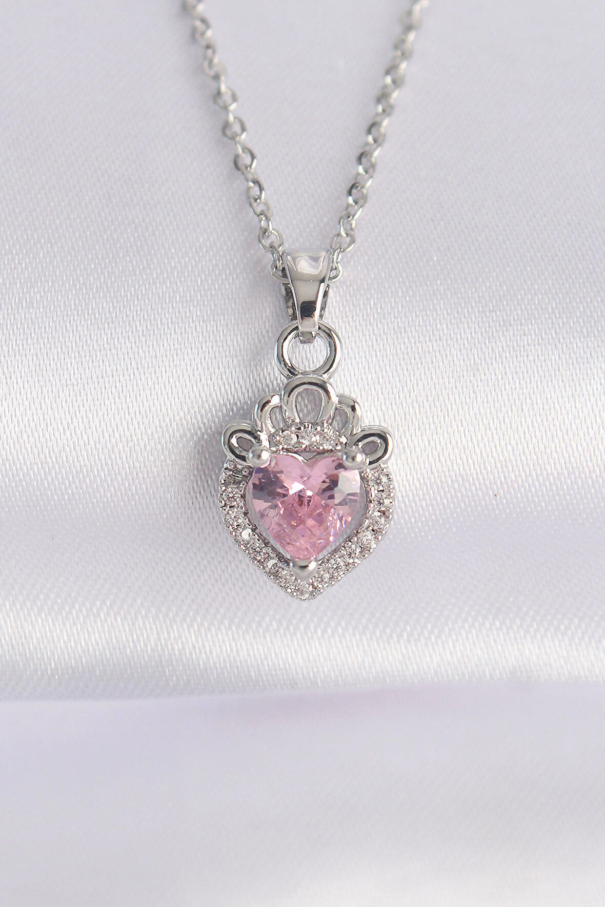 Buyers Butik 316L Çelik Zincir Gümüş Renk Pembe Zirkon Taşlı Rapunzel Kolye