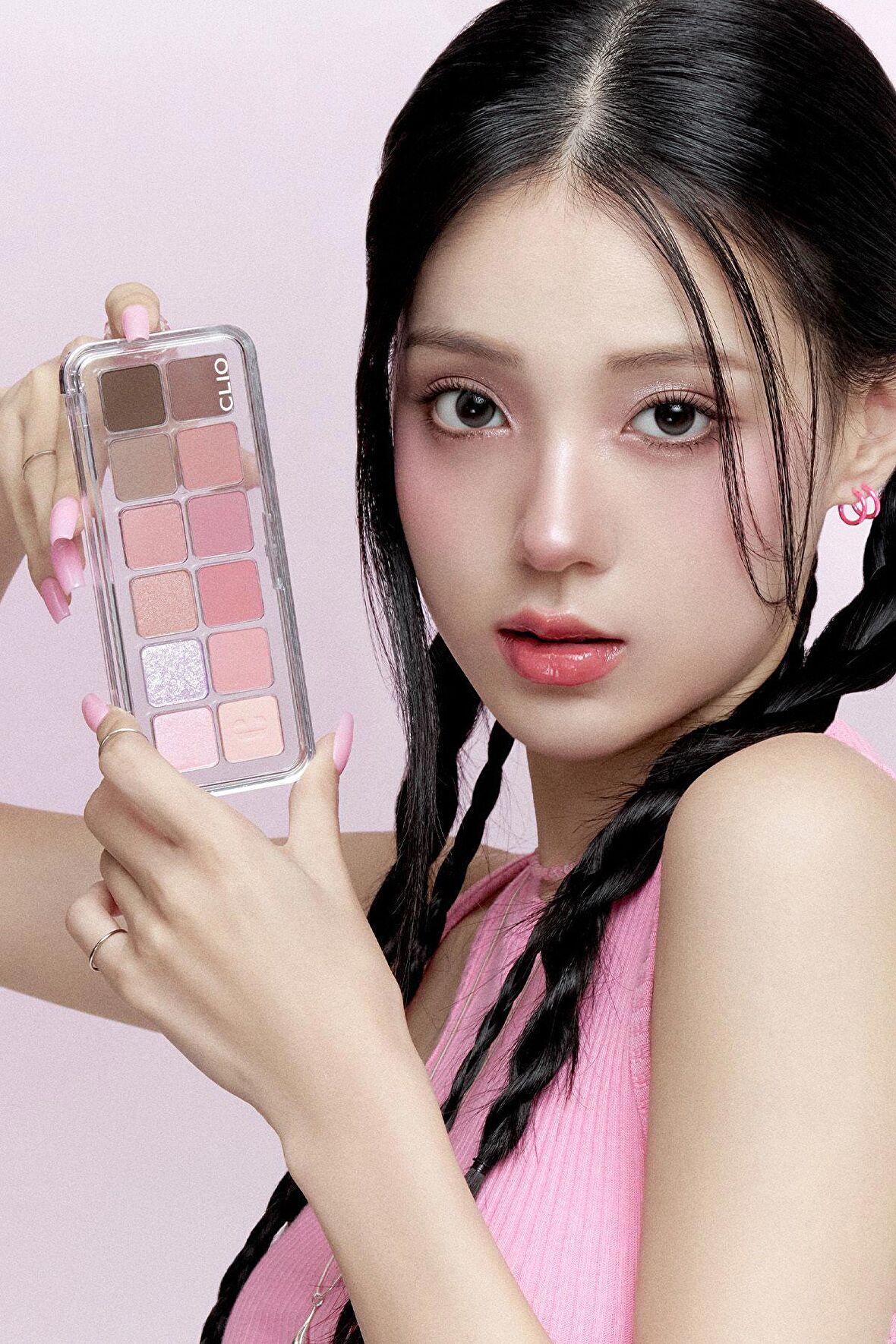 Hafif Dokulu Yoğun Renklere Sahip Göz Farı Paleti Clio Pro Eye Palette Air (04 Pink Pairing)