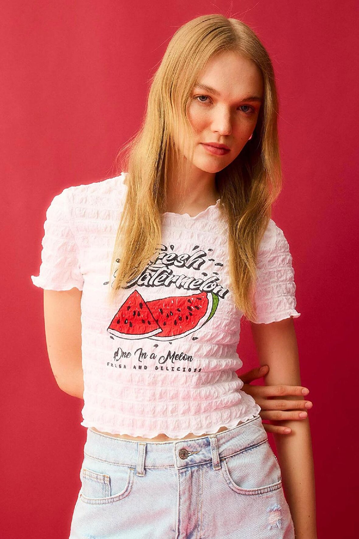 DeFacto Coool Fitted Bisiklet Yaka Baskılı Bubble Kısa Kollu Tişört D2617AX24SMWT32