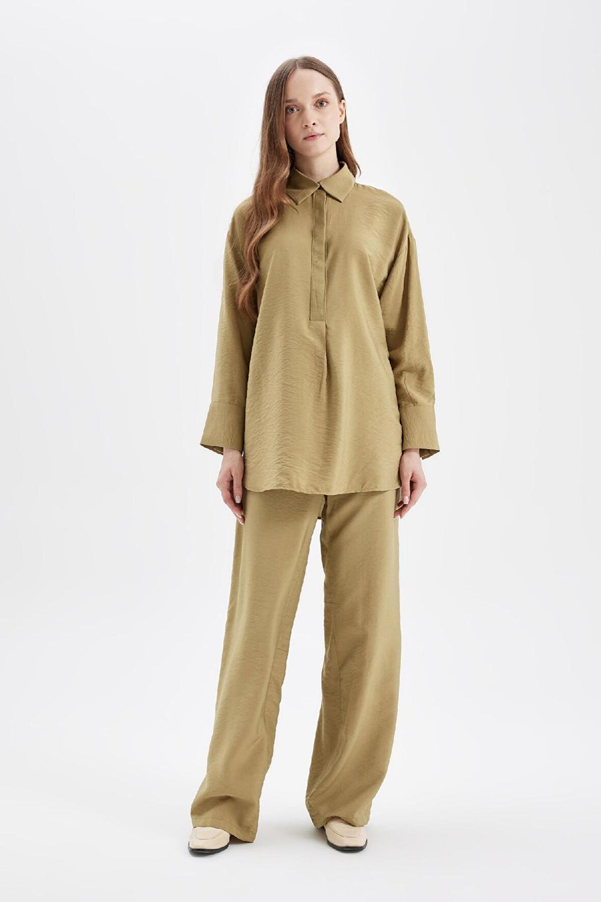 DeFacto Wide Leg Geniş Bol Paça Beli Lastikli Bağcıklı Basic Düz Pantolon D4148AX24AUKH176