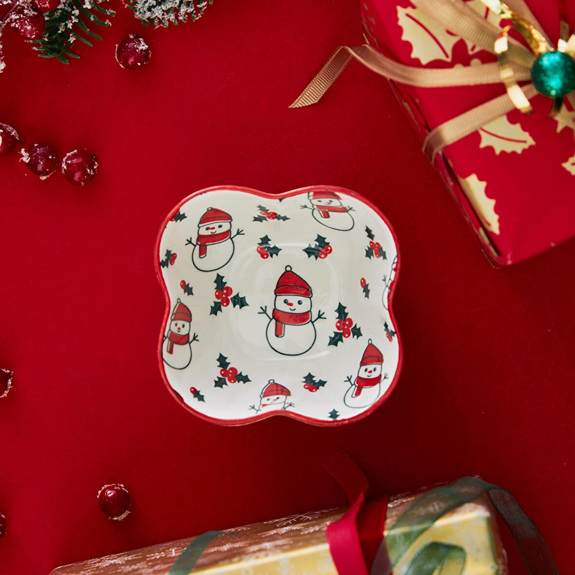 Karaca New Year Yılbaşı Snowman Yonca Çerezlik 10 Cm