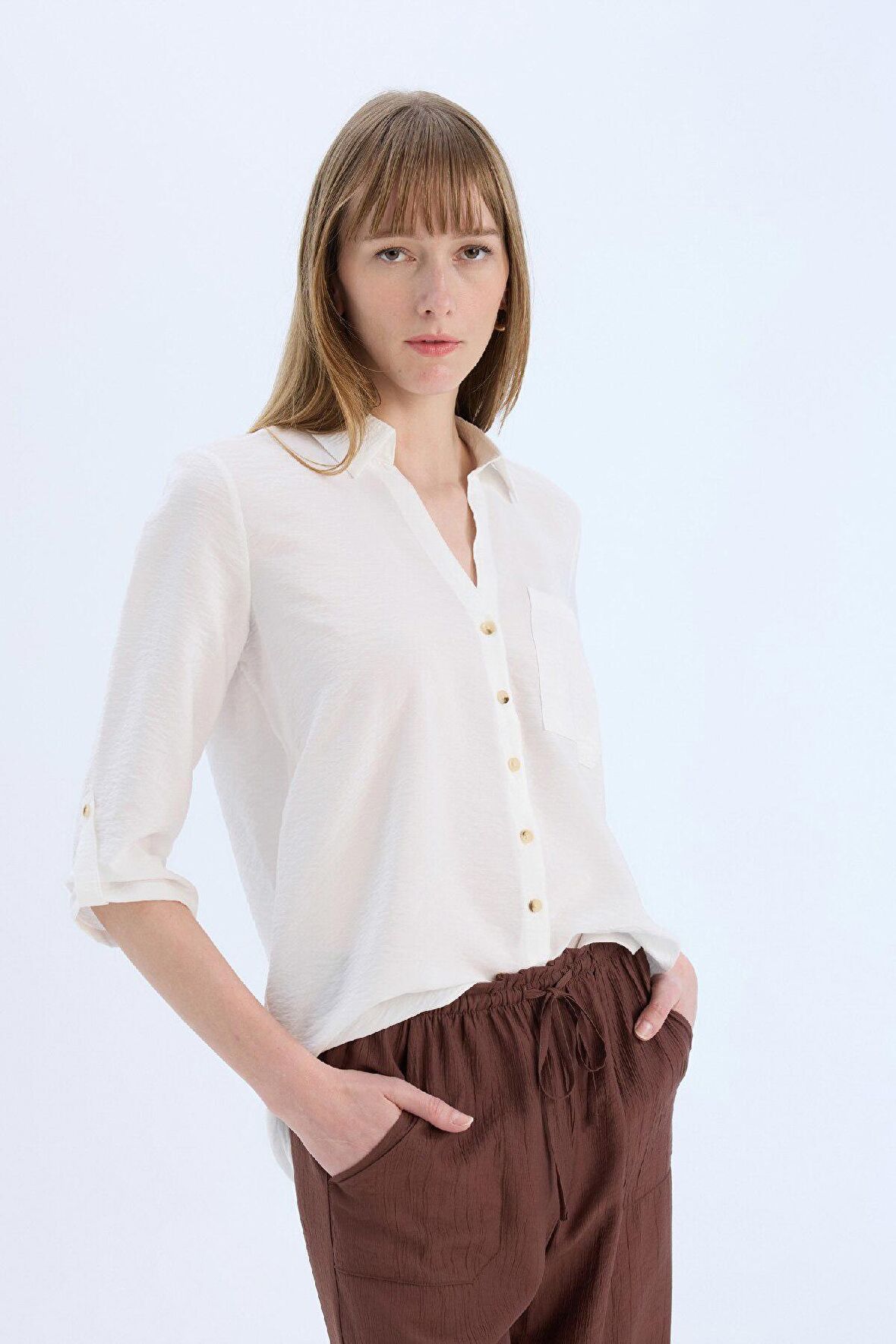 DeFacto Regular Fit Basic Düz Uzun Kollu Gömlek M9407AZ25SPWT16