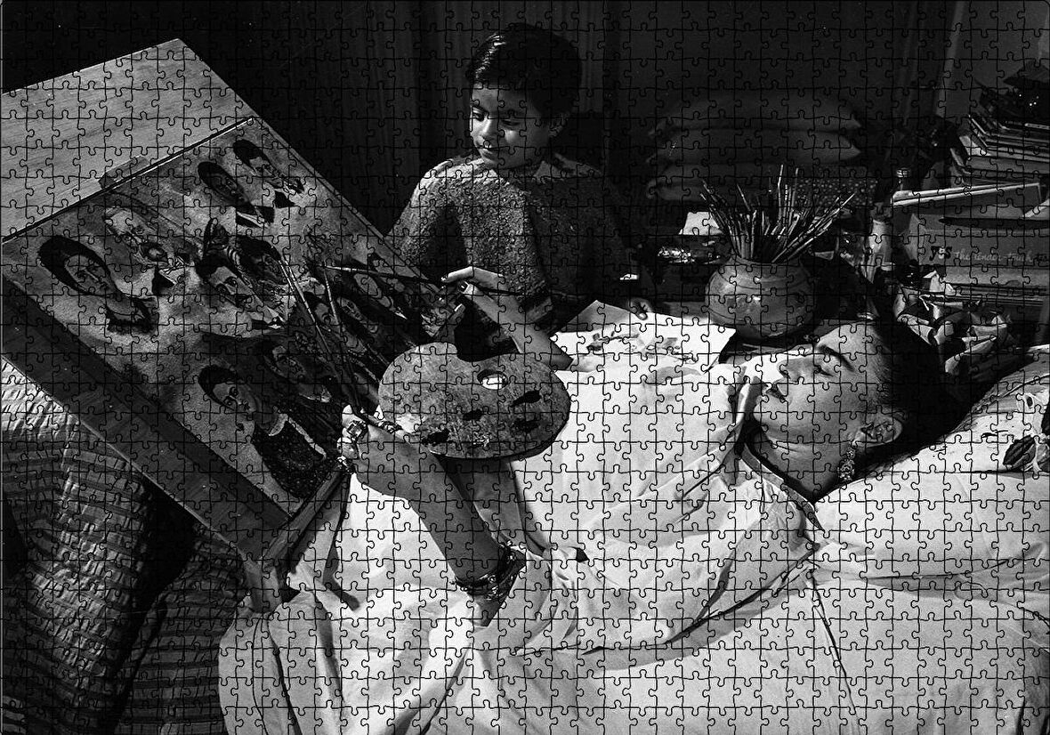 Cakapuzzle  Frida Kahlo Yatakta Resim Puzzle Yapboz MDF Ahşap