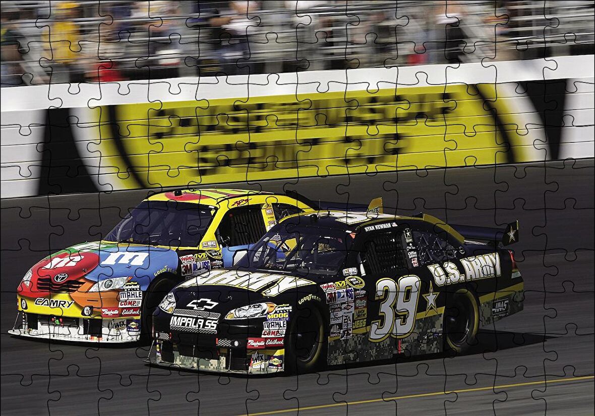 Cakapuzzle  Nascar Yarış Otomobili Puzzle Yapboz MDF Ahşap