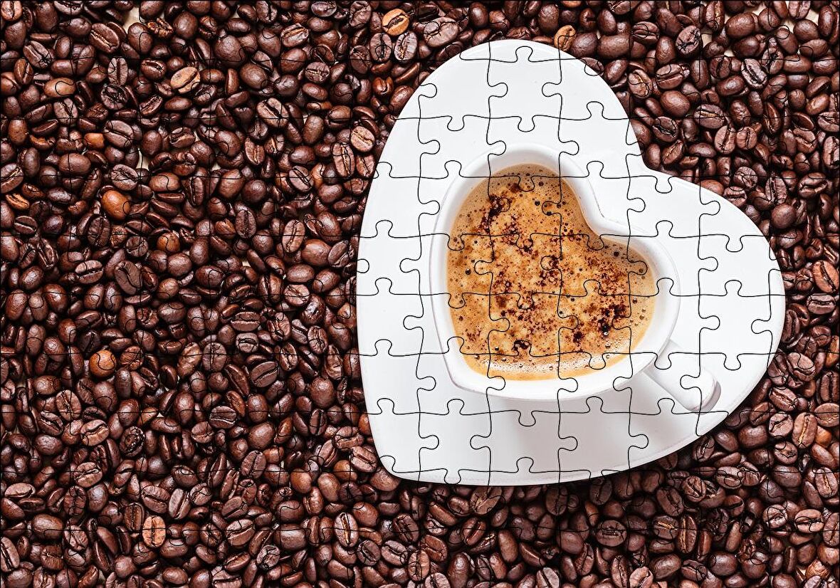 Cakapuzzle  Kahve Çekirdekleri, Kalpli Fincanda Cappucino Puzzle Yapboz MDF Ahşap