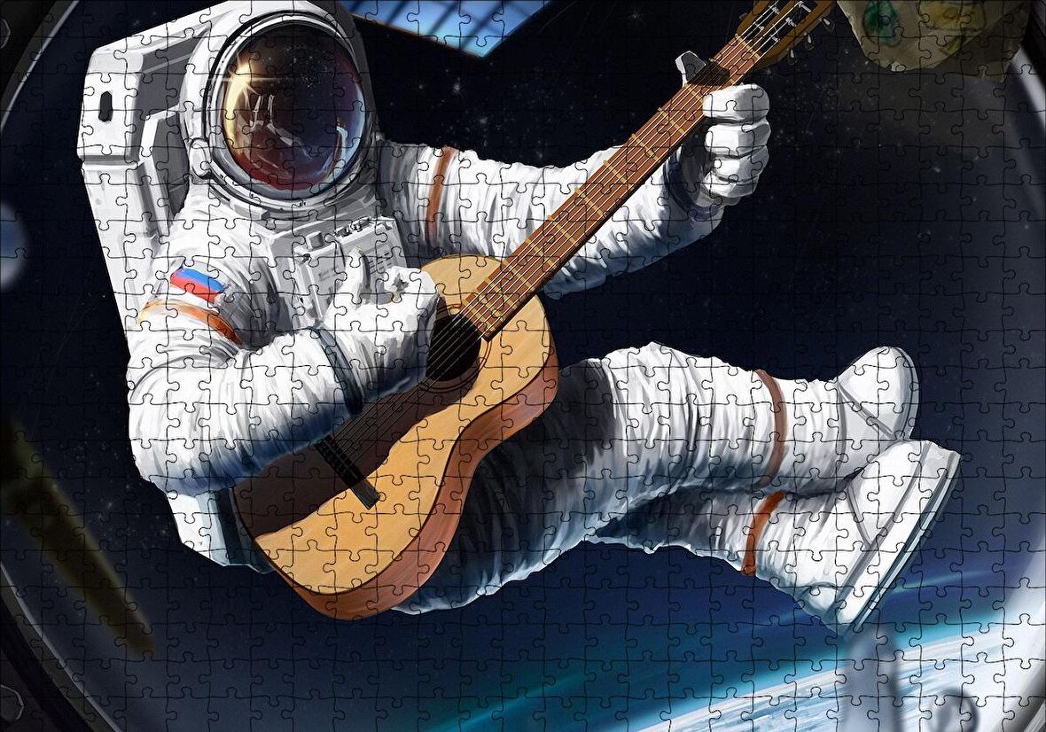 Cakapuzzle  Klasik Gitar Çalan Astronot Puzzle Yapboz MDF Ahşap