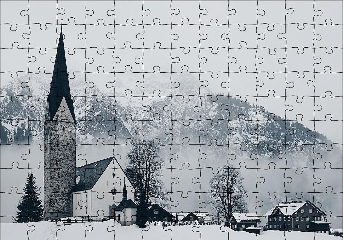 Cakapuzzle  Karlar İçinde Kilise Evler ve Yüksek Dağ Puzzle Yapboz MDF Ahşap