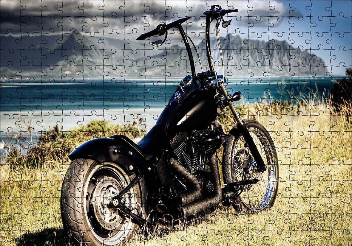 Cakapuzzle  Siyah Chopper Motorsiklet Deniz ve Dağlar Puzzle Yapboz MDF Ahşap
