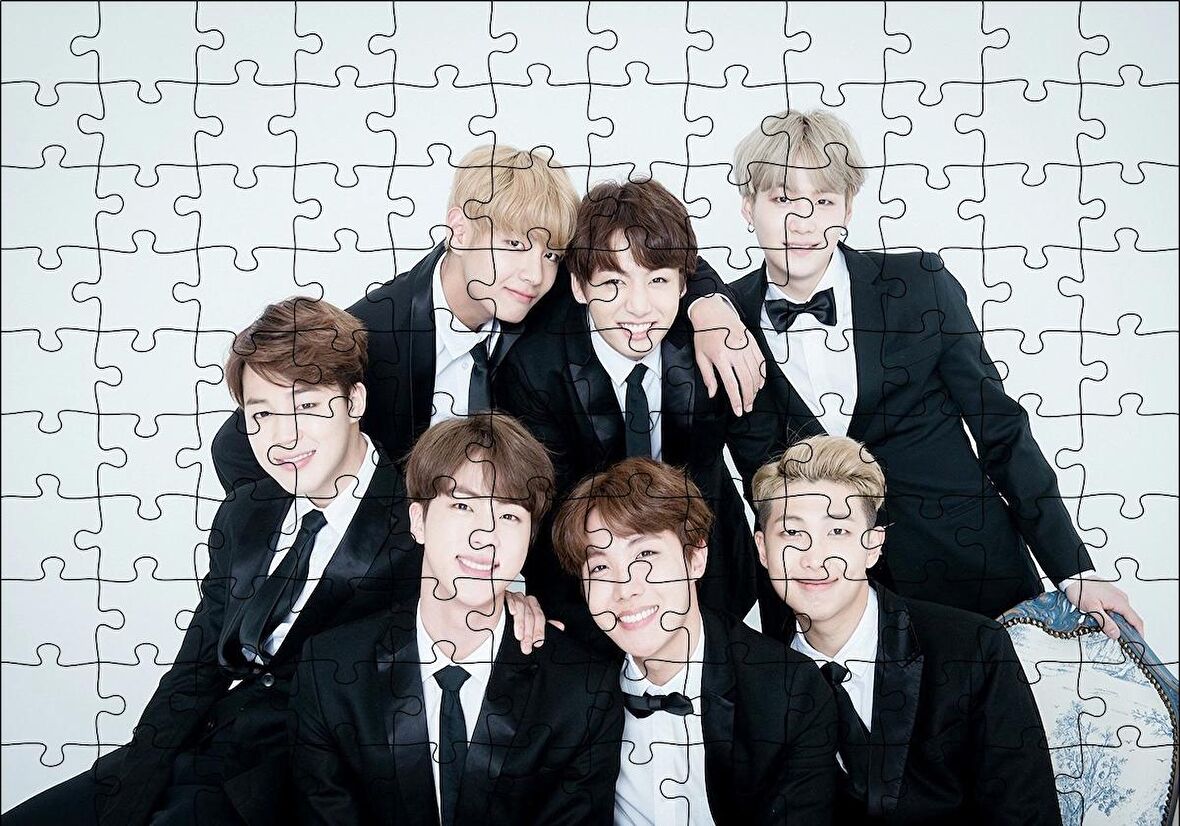 Cakapuzzle  BTS Kore Pop Siyah Takım Elbiseli Puzzle Yapboz MDF Ahşap