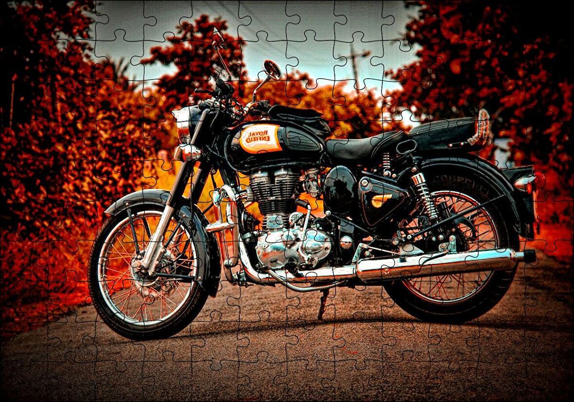 Cakapuzzle  Siyah Motorsiklet ve Sonbahar Rengi Ağaçlar Puzzle Yapboz MDF Ahşap