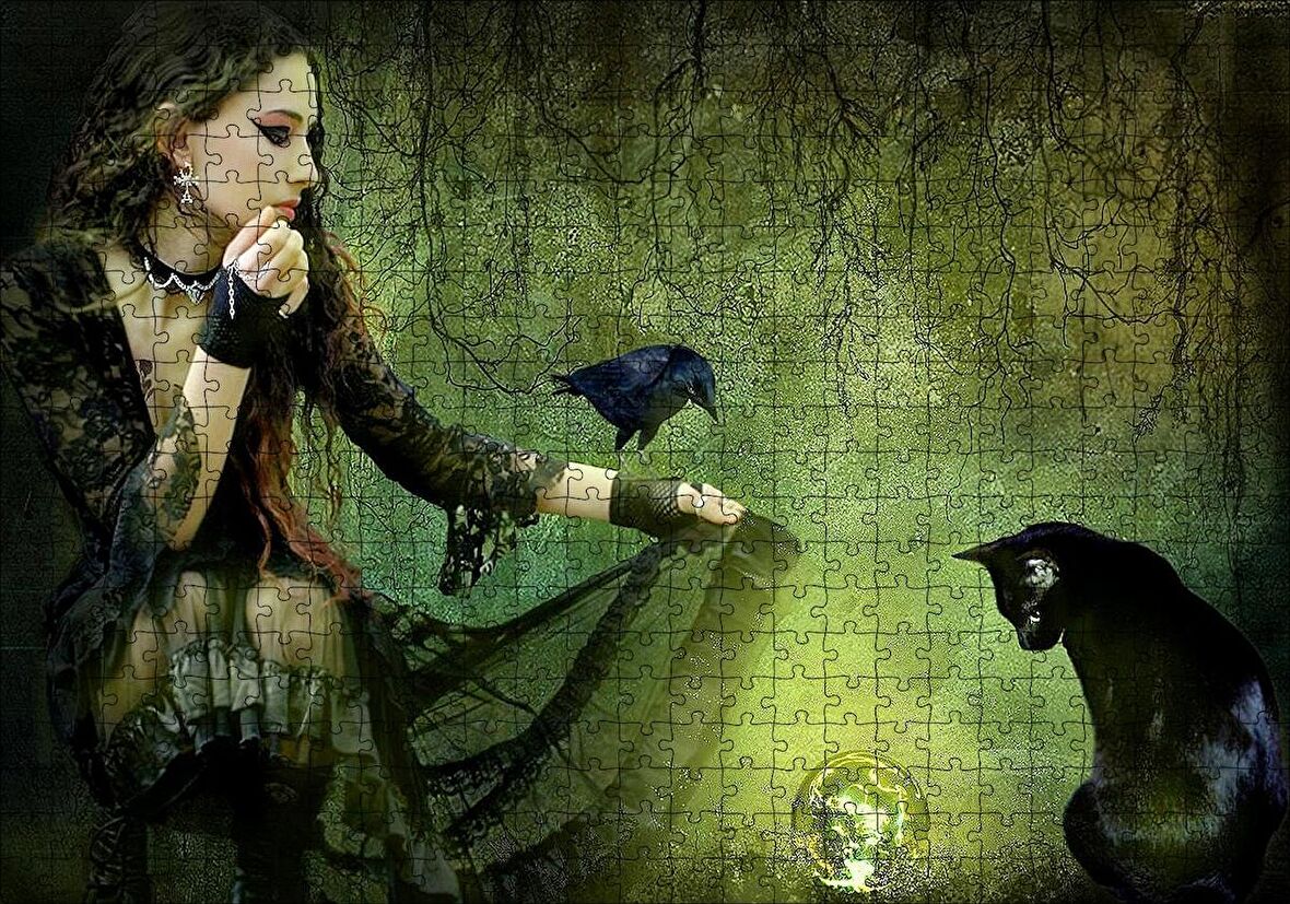 Cakapuzzle Gotik Kız Kara Kedi Karga ve Cam Küre Puzzle Yapboz MDF Ahşap