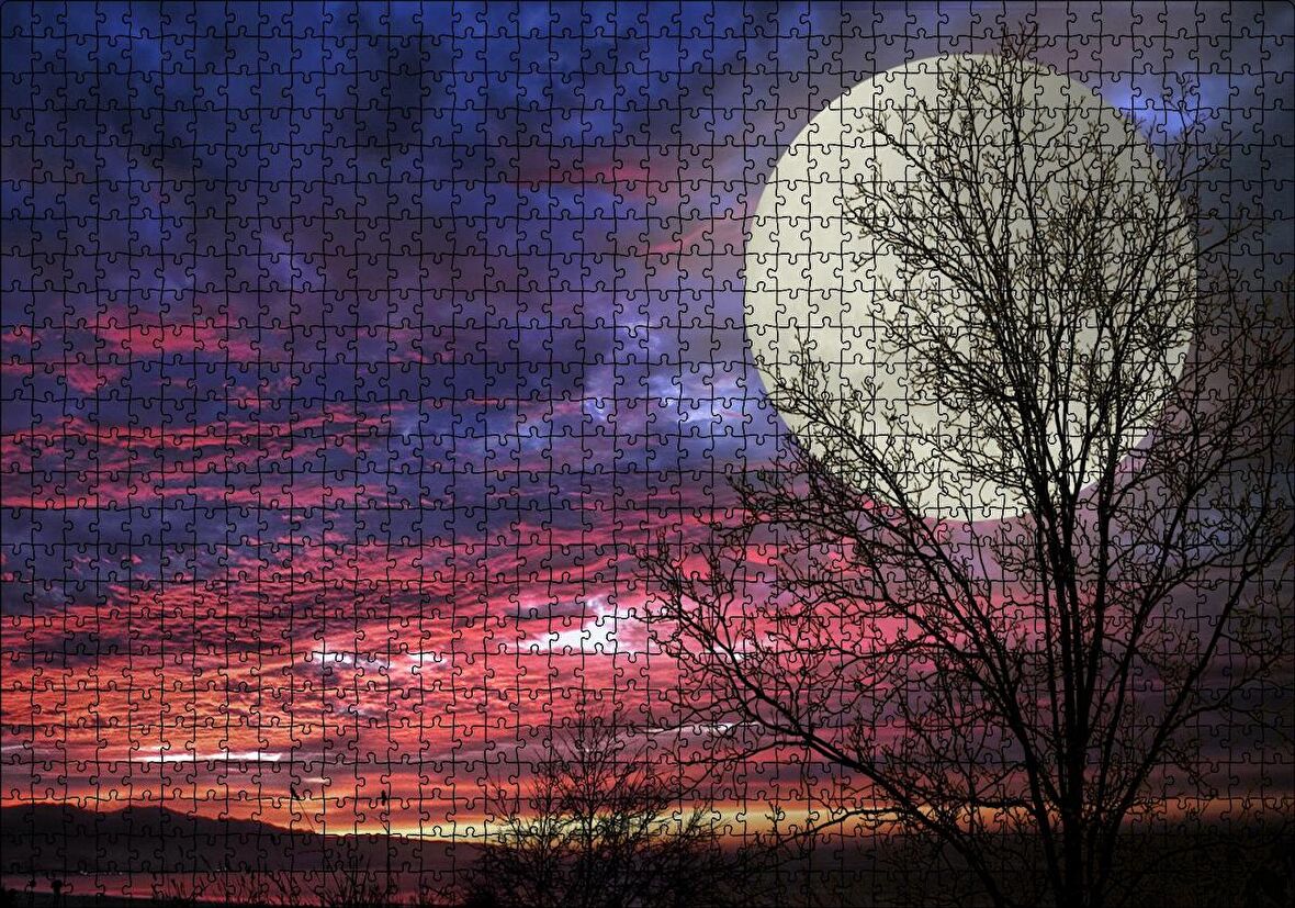 Cakapuzzle Kızıl Bulutlu Gökler, Çıplak Ağaçlar ve Süper Ay Puzzle Yapboz MDF Ahşap