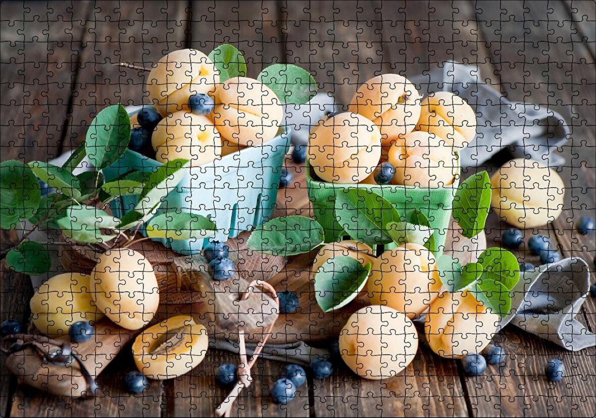 Cakapuzzle Renkli Tabaklarda Kayısı ve Yabanmersini Meyveleri Puzzle Yapboz MDF Ahşap