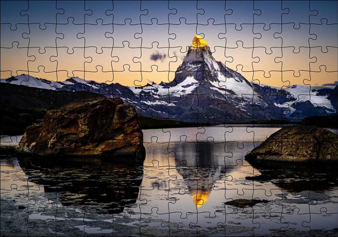 Cakapuzzle Karlı Dağlar ve Altın Rengi Zirve Puzzle Yapboz MDF Ahşap