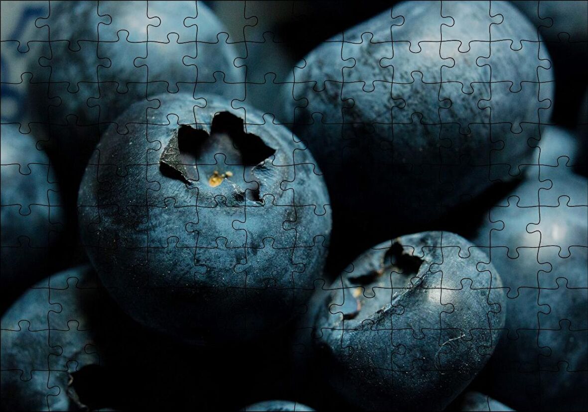 Cakapuzzle Yabanmersini Meyveleri Yakın Çekim Puzzle Yapboz MDF Ahşap