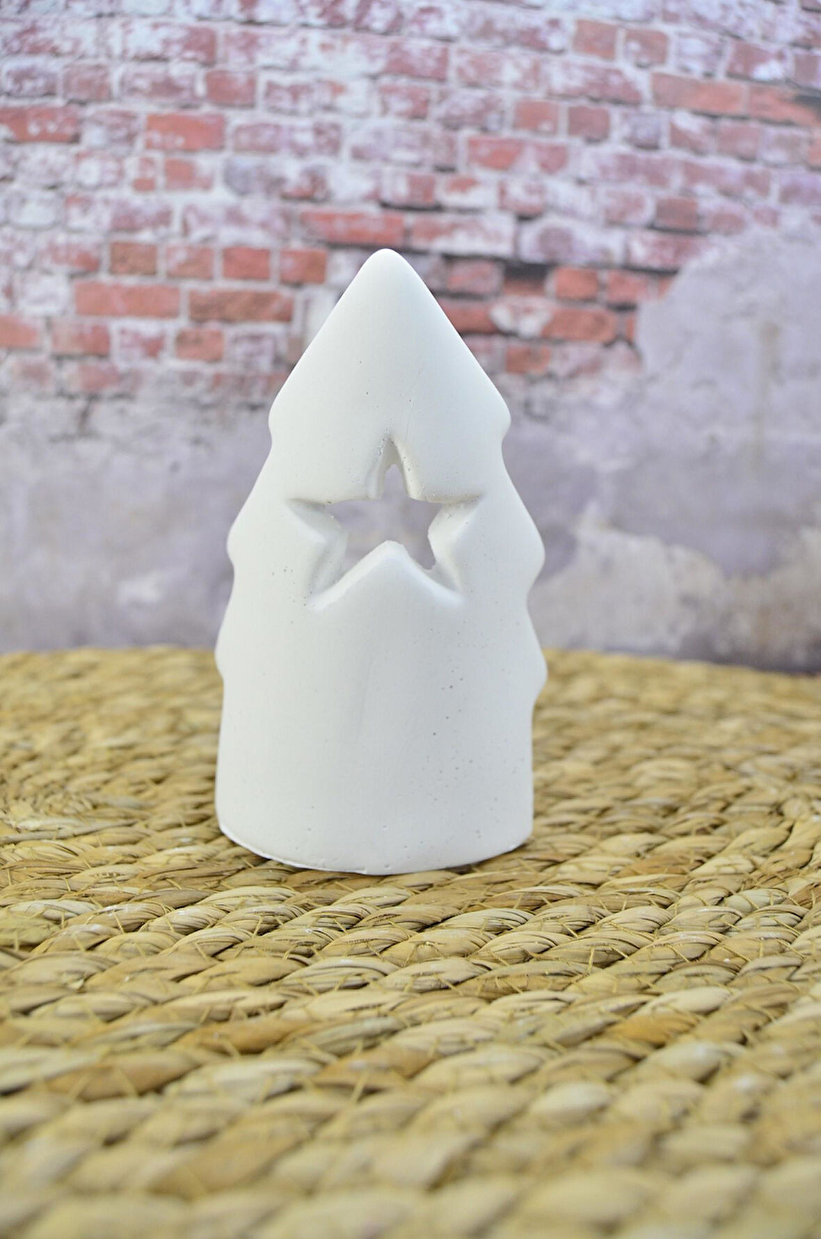 Çam Ağacı Şeklinde Dekoratif Tealight Mumluk Tek Yıldızlı Yıldızlı Taş Tozu Beton Seramik Görünümlü