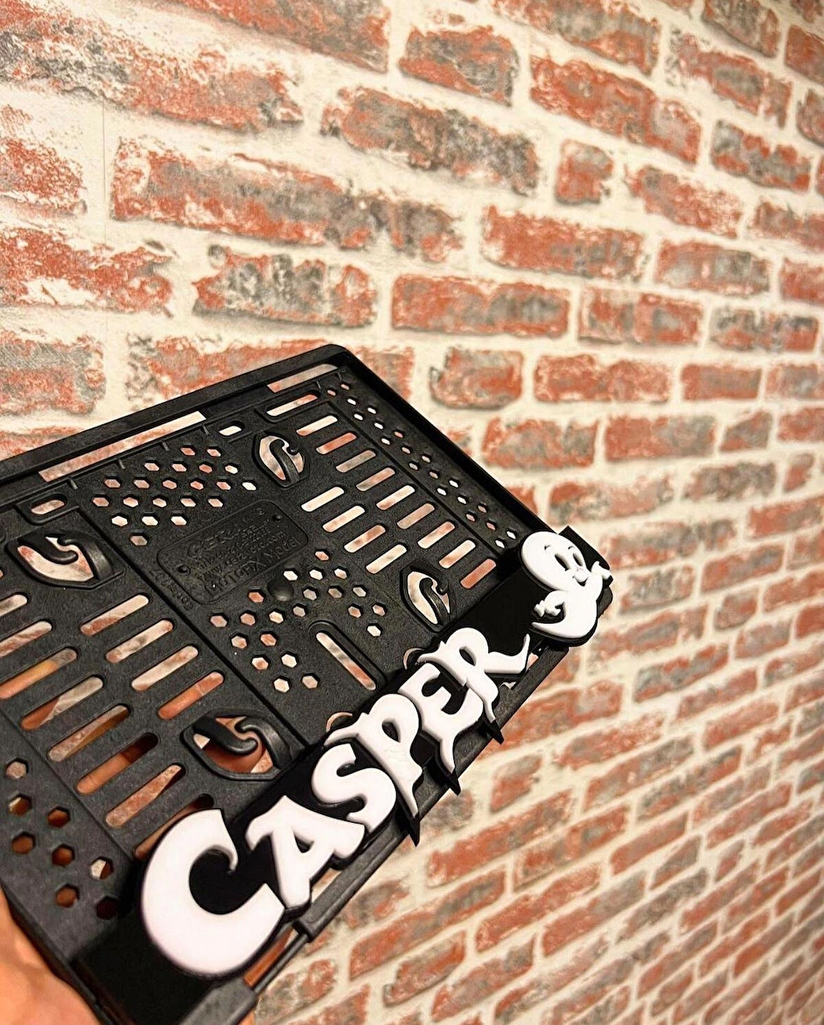 CASPER Motor Plakalığı 