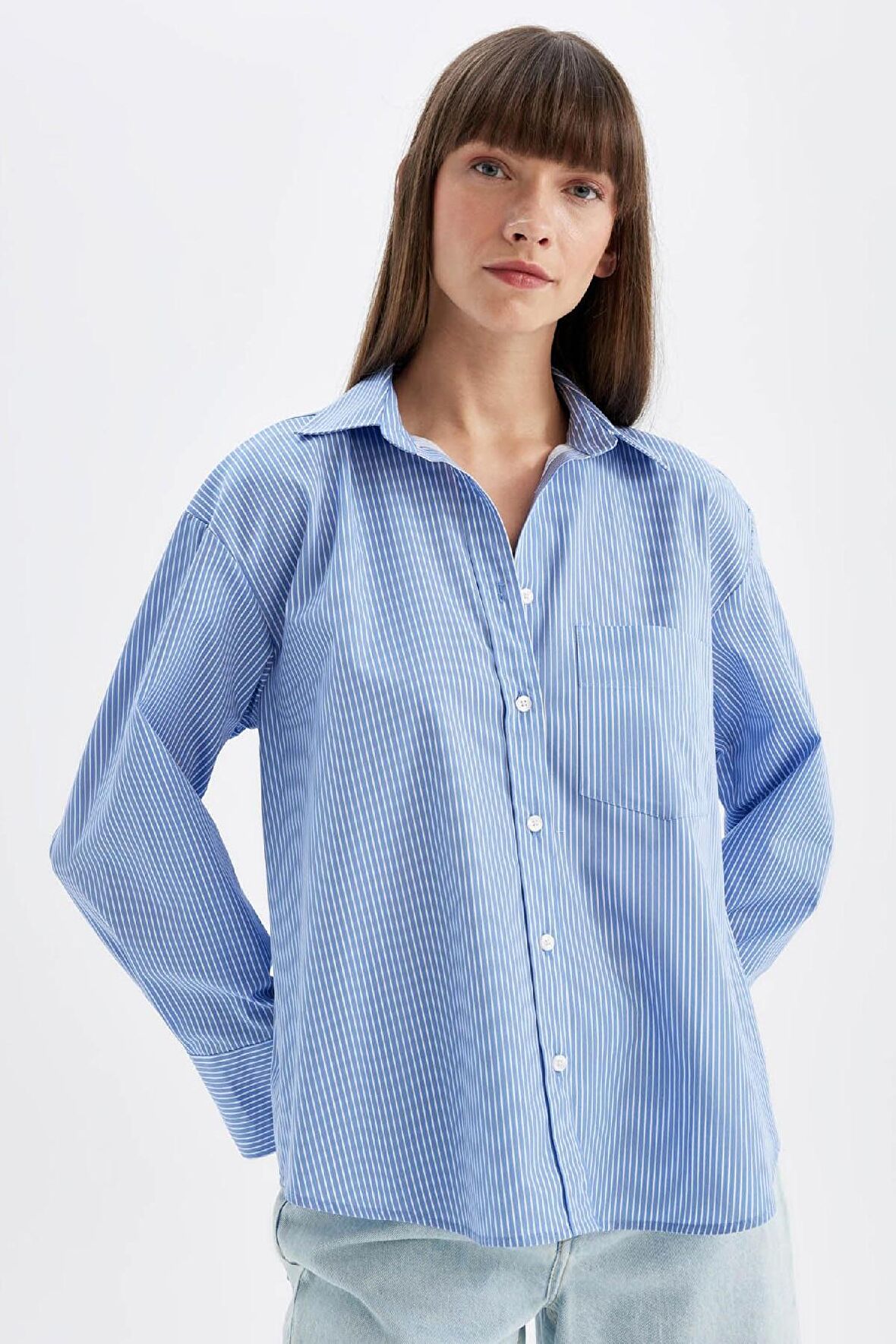 DeFacto Oversize Geniş Kalıp Çizgili Cepli Poplin Uzun Kollu Gömlek D2665AX24WNBE503