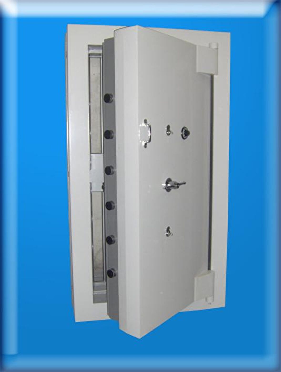 00230 EXTRA TANK ZIRHLI SHAMBRFORT CHAMBR FORT TİPİ YÜKS