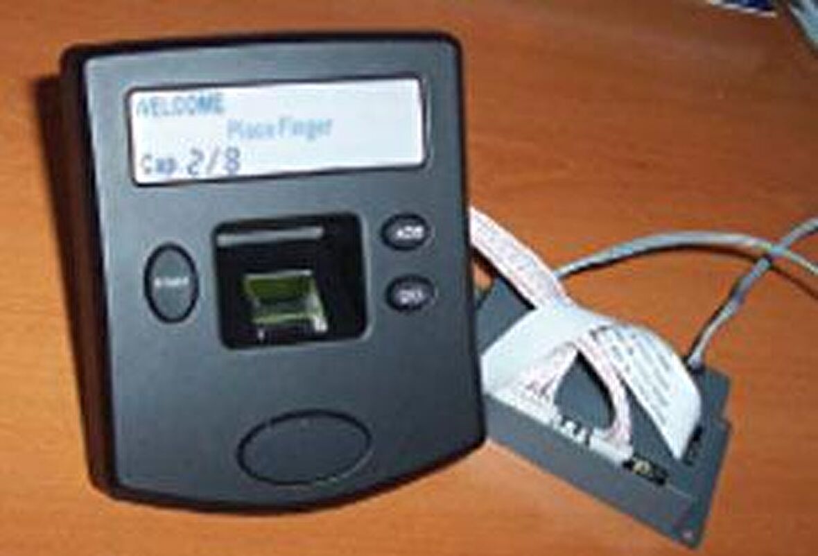 PARMAK İZİ OKUMALI TV ELEKTRONİK ŞİFRE 660 ADRESE TESLİ