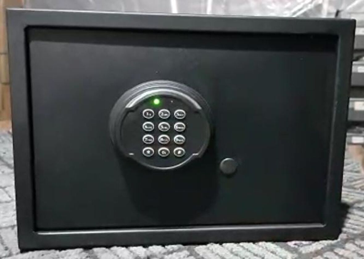 0045MAKFANS 20 MOTORLU SÜRGÜLÜ TAM DİJİTAL LAPTOP TİPİ OTEL O