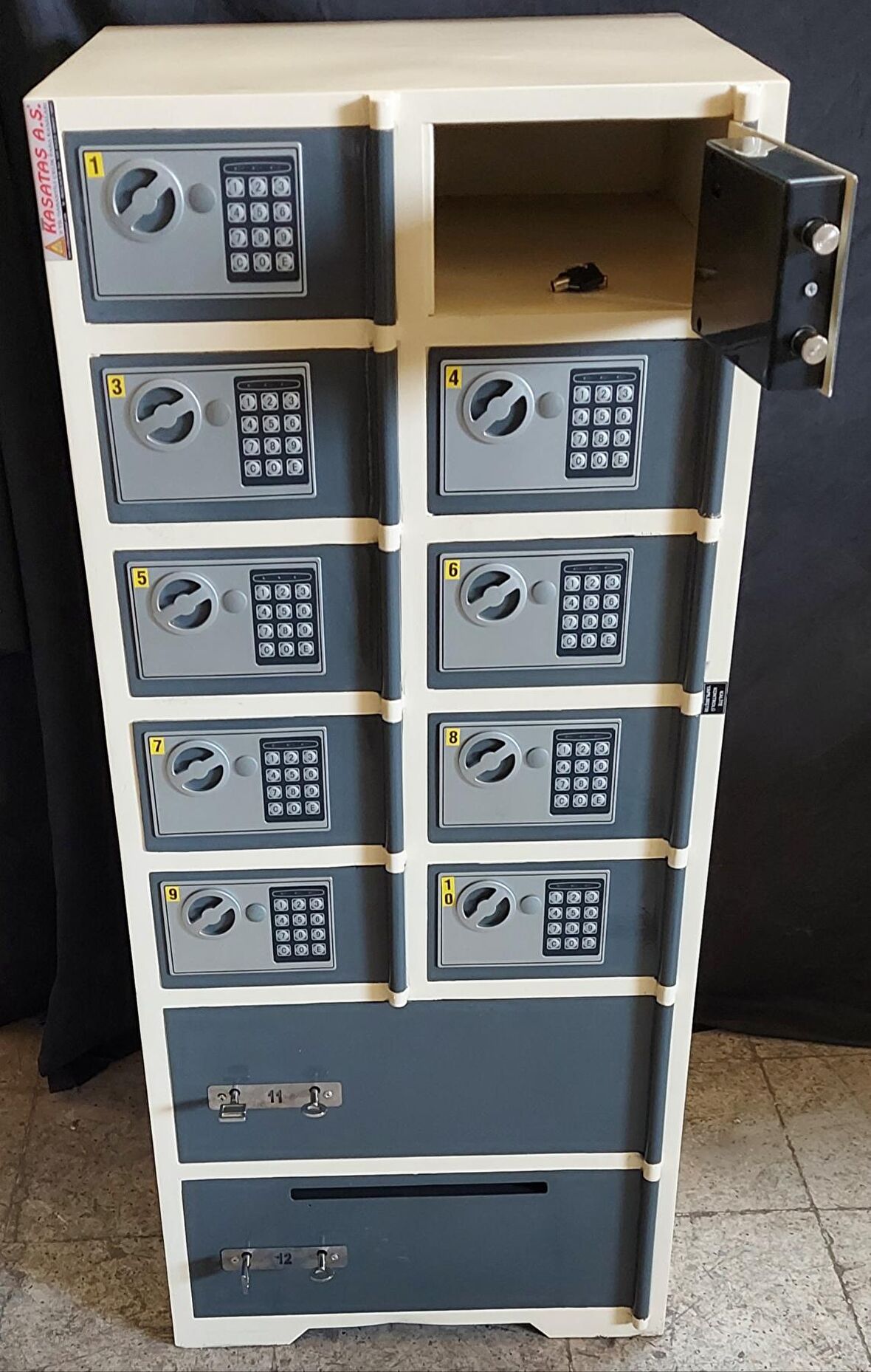 BODRUM TİPİ TURİZMCİ 10 GÖZÜ ELEKTRONİK ŞİFRELİ 2 ADET BÜYÜK GÖ