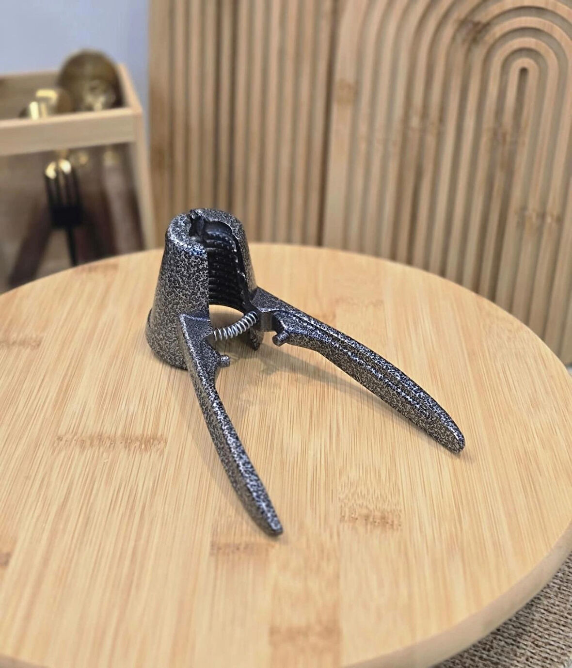 Berina Home Döküm Ceviz ve Fındık Kıracağı – %100 Yerli Üretim, Dayanıklı Metal Gövde, Ergonomik Tasarım