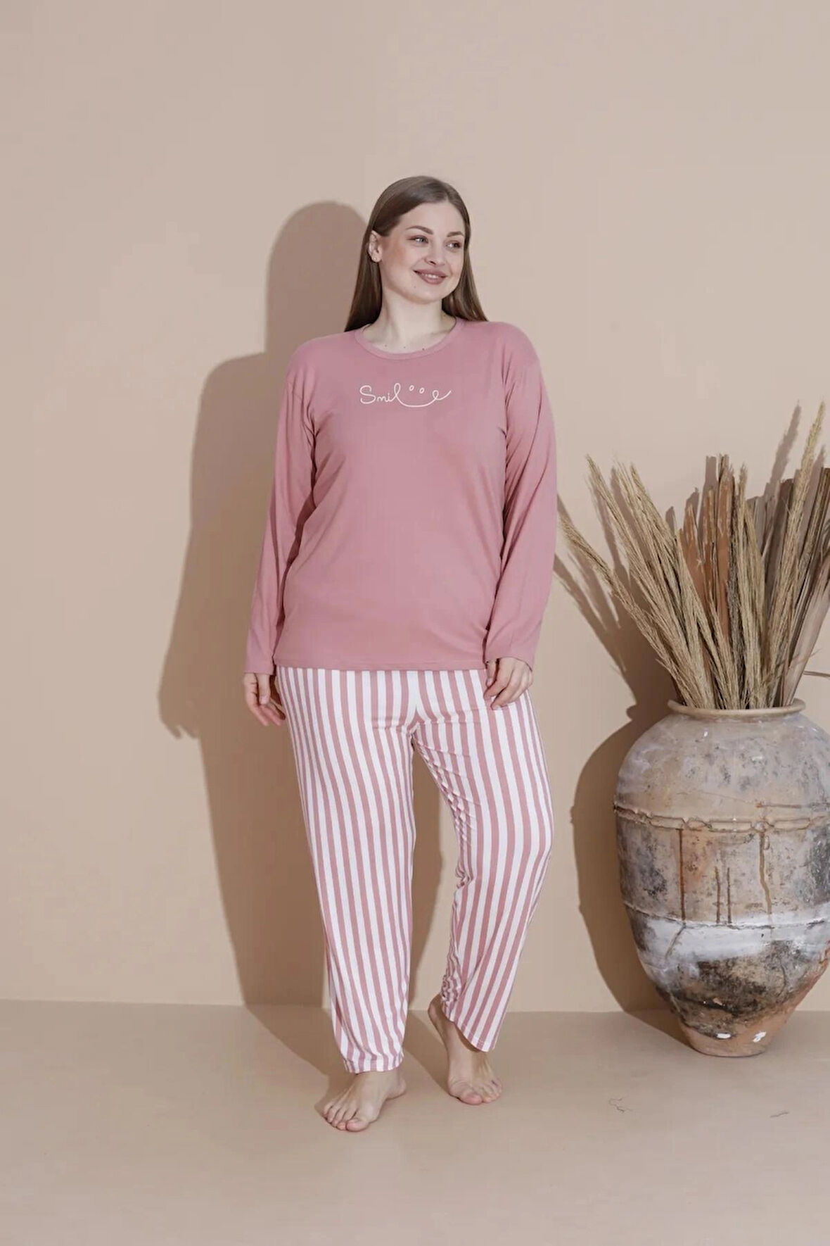 Baskılı Uzun Kol Milan Kumaş Battal Kadın Pijama Takımı