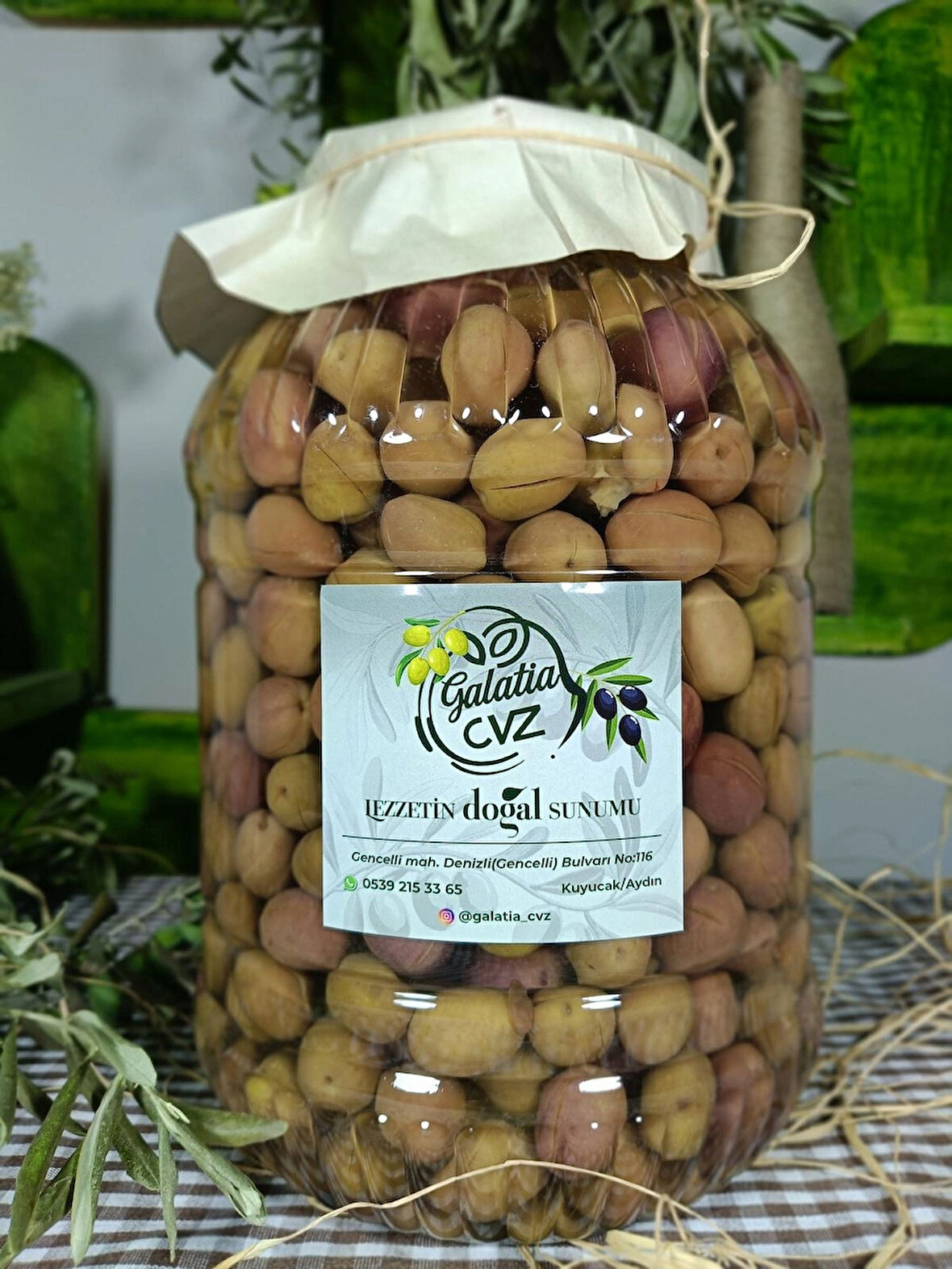 Aydın Yöresi Manzalina Cinsi Sofralık Tatlandırılmış Çizik Zeytin 3 Kg