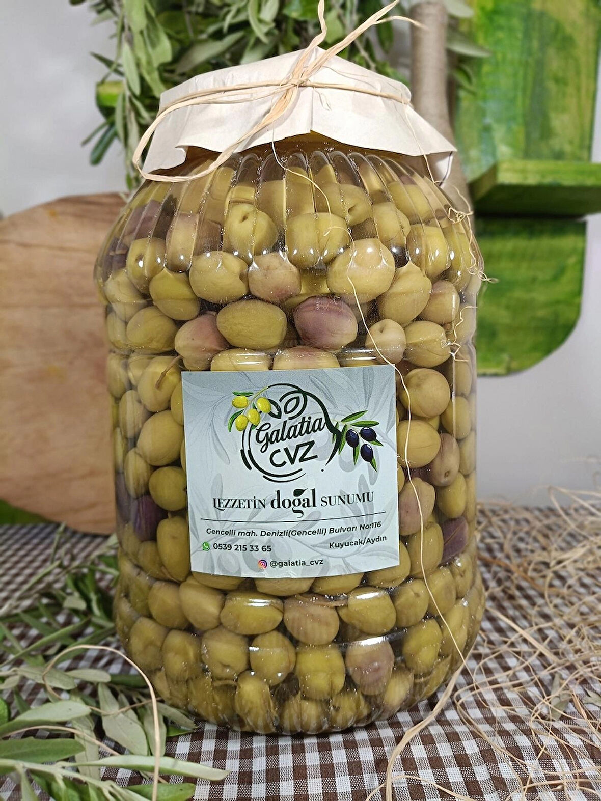 Aydın Yöresi Mudanya Cinsi Sofralık Tatlandırılmış Çizik Zeytin (3 Kg)