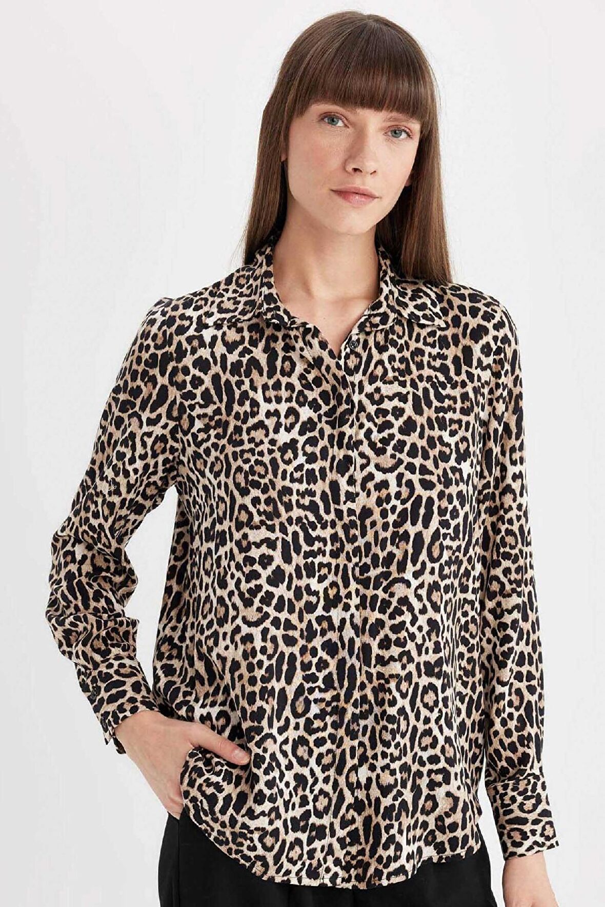 DeFacto Regular Fit Leopar Desenli Uzun Kollu Gömlek I8266AZ24AUBG320
