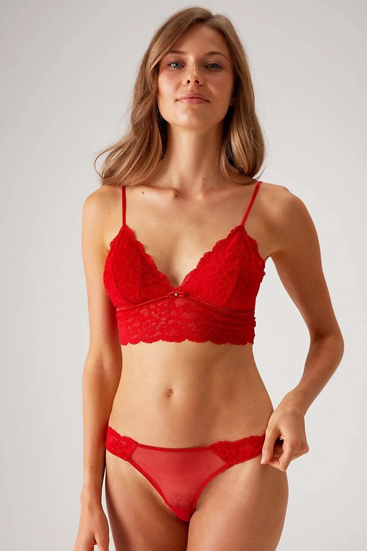 Pierre Cardin İnce Askılı Dantelli Bralet Sütyen Takımı
